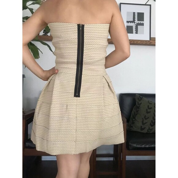 Gracia textured mini dress pleated skirt beige black sweetheart Medium NWT prom‎ - Picture 3 of 11